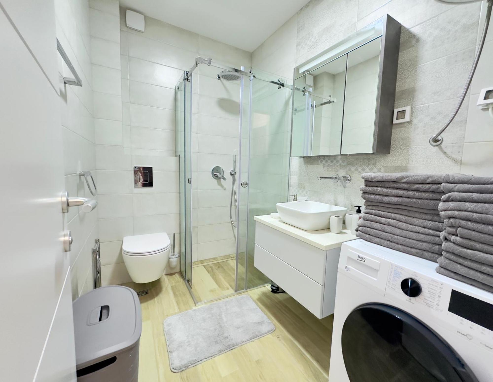 Varja 4 Apartment