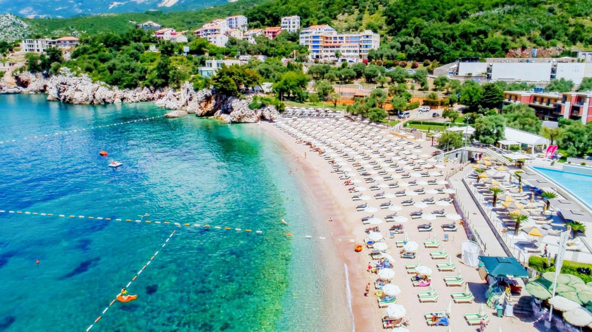 Apartment Varja 4 *